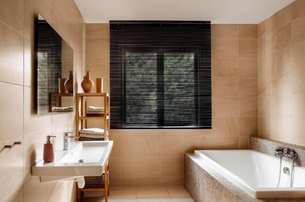La Perle Rouge A Panazol Bed & Breakfast Luaran gambar